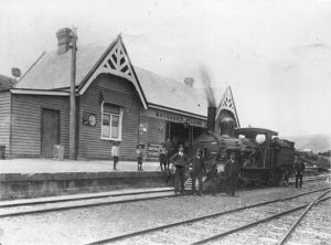 DVR8% 20B class locomotive at Macquarie Plains (11682379854)from Archives Macquarie Plains labelled as Gretna.jpg